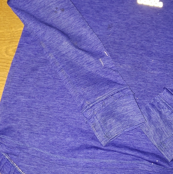 Light Weight Sweater - Picture 3 of 4